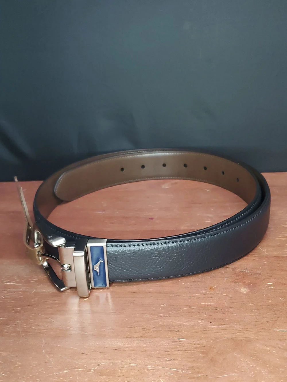 Tommy Bahama Marlin Logo Men's Reversible Dress Belt 38/40